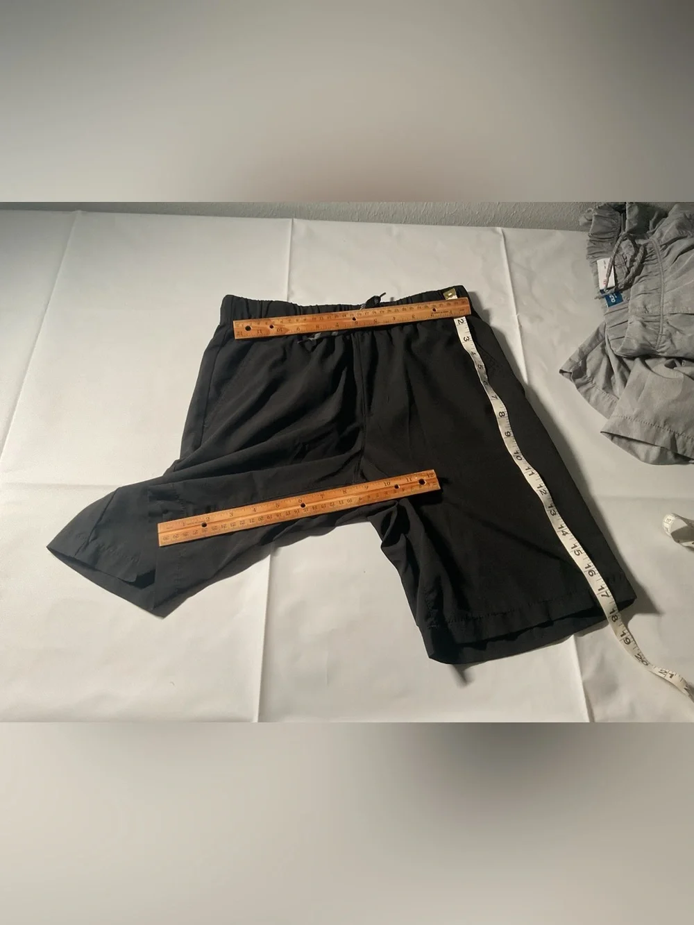 Old Navy Men's Drawstring Shorts in Black and Light Gray - Pack of 2